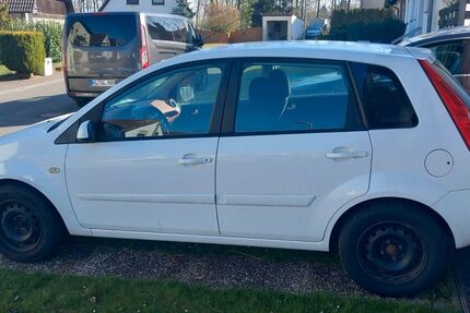 Ford Fiesta 206.000 km 990 &euro; Pirmasens 66599