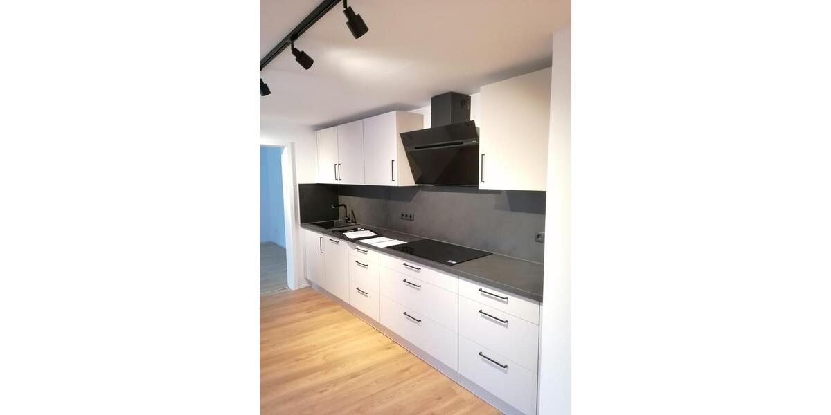 Etagenwohnung Kaiserslautern Betzenberg - 4 Zimmer, 118 m&sup2;, 1.330&euro; | Angebot:25232009