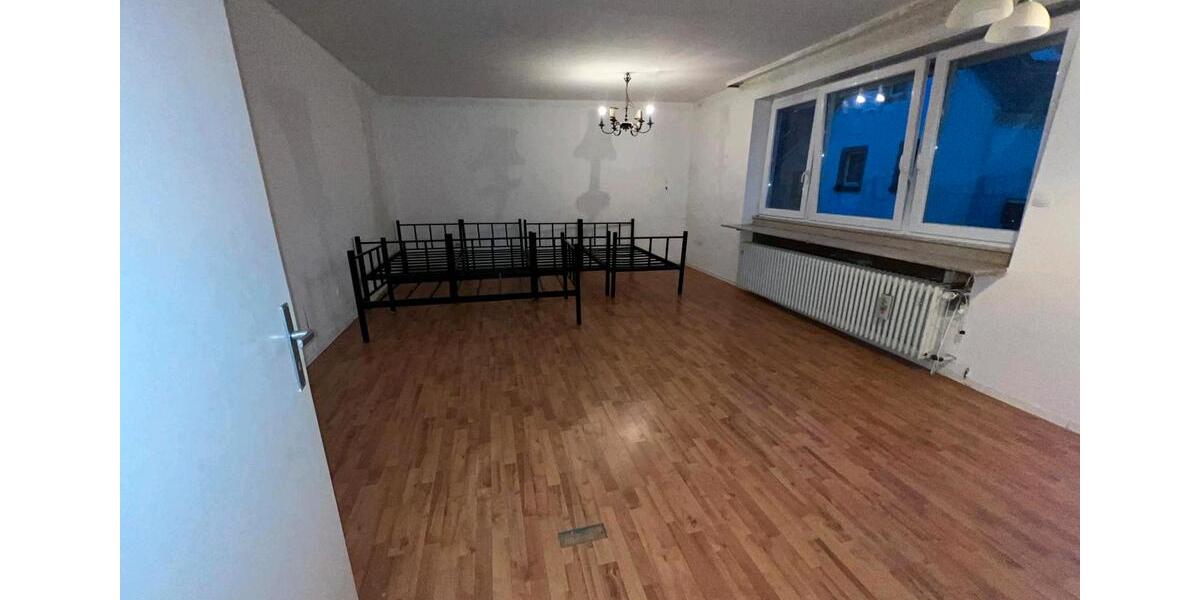 Mehrfamilienhaus, Wohnhaus Bad Dürkheim - 12 Zimmer, 250 m&sup2;, 2.600&euro; | Angebot:25949532
