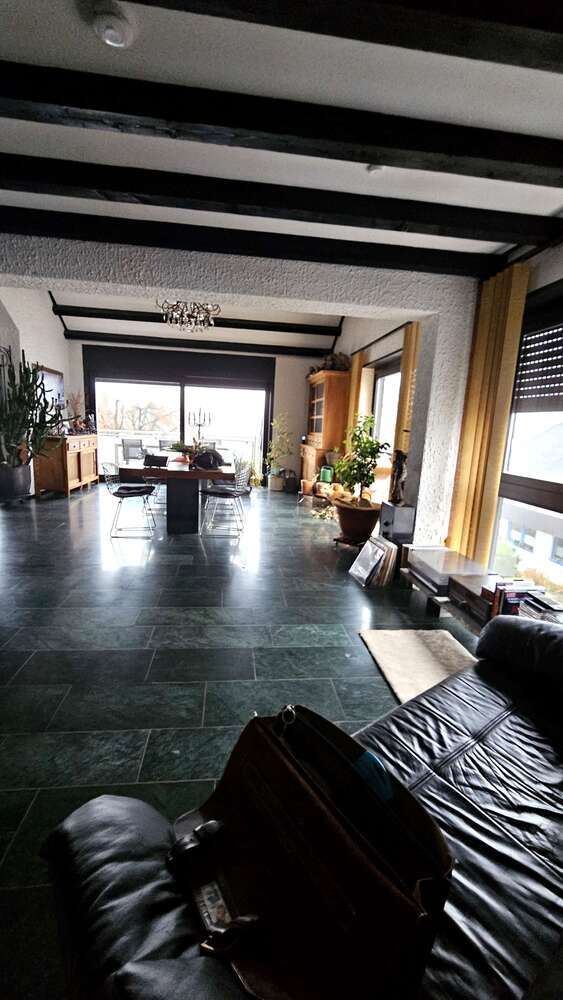 Haus zum Kaufen in Neustadt Weinstraße 849.000 € 215 m²
