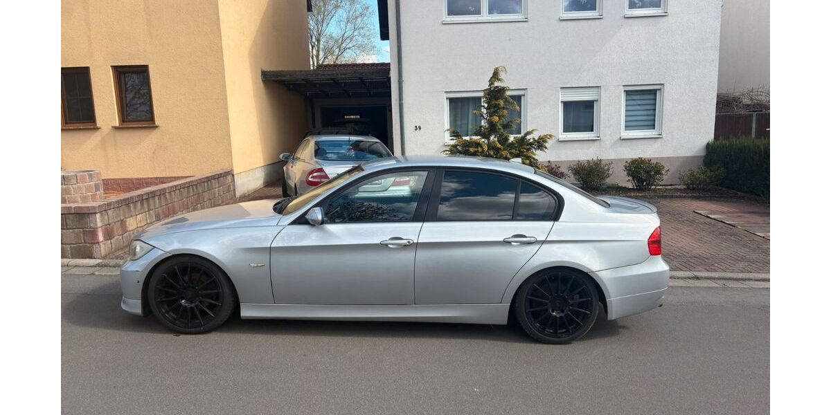 BMW 318 305.000 km 1.290 &euro; Bolanden 67295