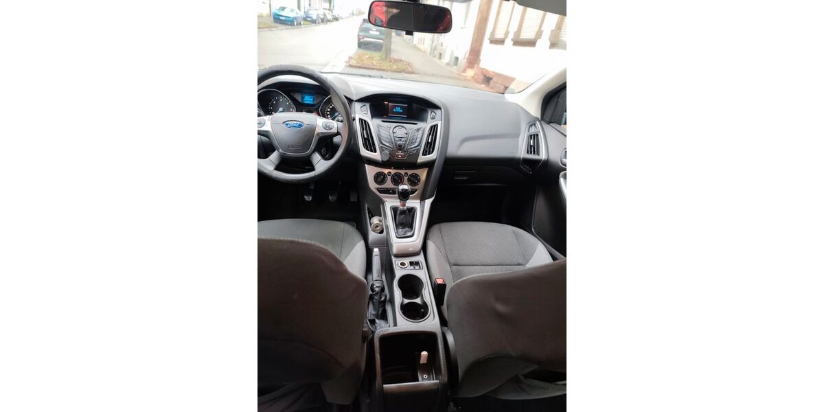 Ford Focus 273.000 km 2.999 &euro; Pirmasens 66954