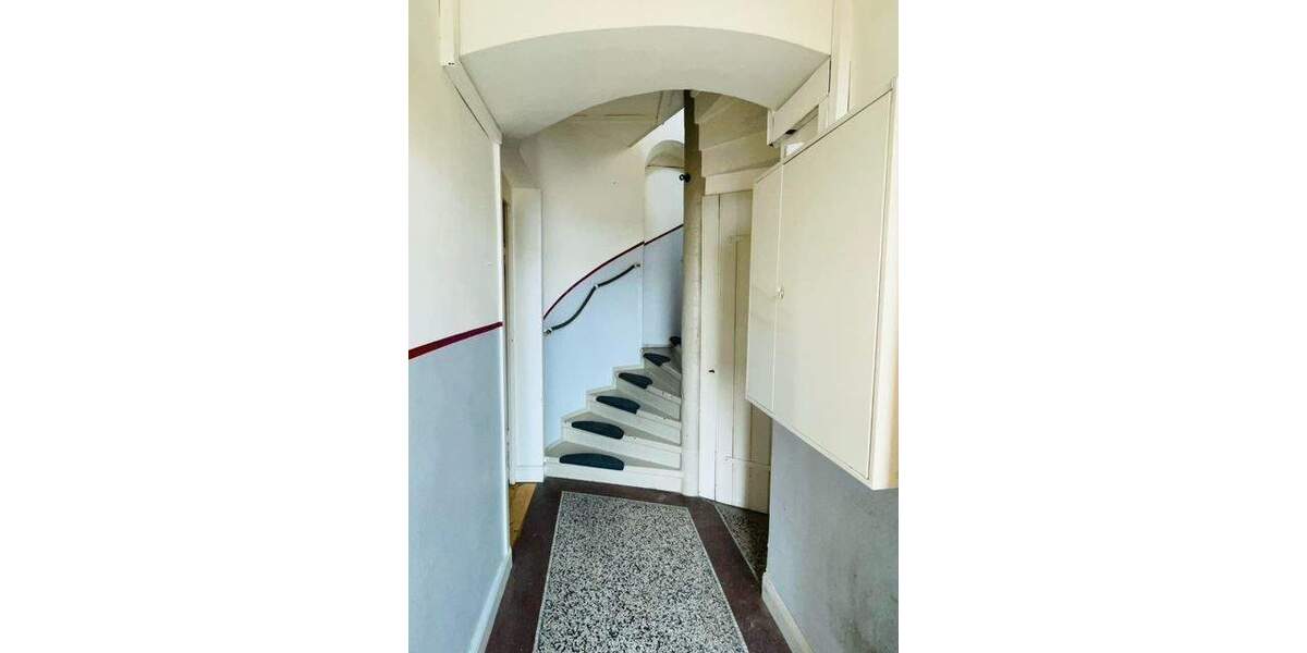 Mehrfamilienhaus, Wohnhaus Kirchheimbolanden - 6 Zimmer, 175 m&sup2;, 275.000&euro; | Angebot:25727114