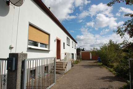 Haus Mehlingen - 9 Zimmer, 180 m&sup2;, 289.000&euro; | Angebot:25860663