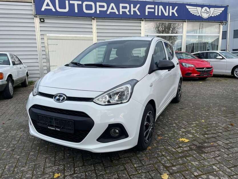 i10