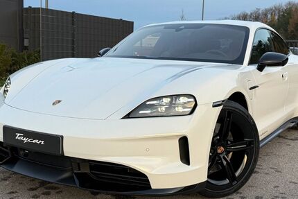 Porsche Taycan 9.900 km 127.690 &euro; Kaiserslautern 67657