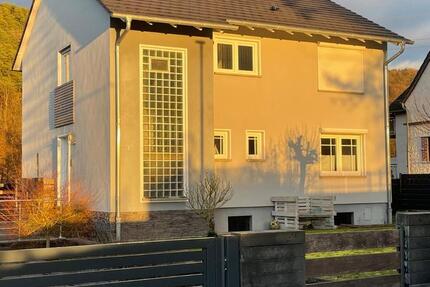 Haus Bruchmühlbach-Miesau Miesau - 4.5 Zimmer, 146 m&sup2;, 440.000&euro; | Angebot:25096825