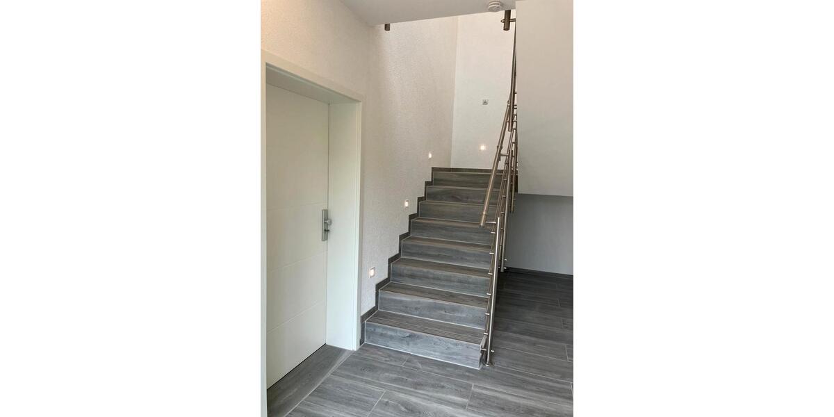 Dachgeschoßwohnung Rockenhausen - 3 Zimmer, 65 m&sup2;, 830&euro; | Angebot:26660709