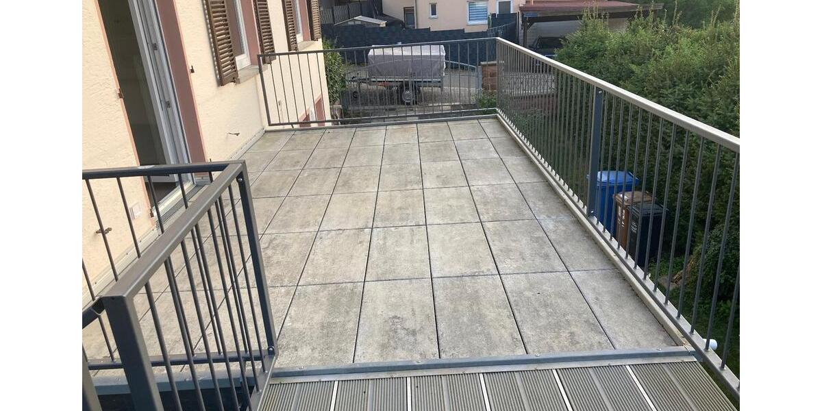 Hochparterre Landstuhl - 2 Zimmer, 72 m&sup2;, 700&euro; | Angebot:26448920