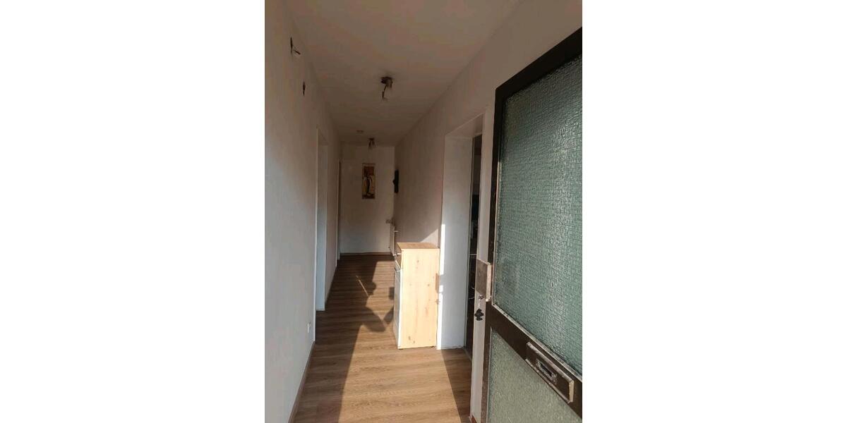 Erdgeschoßwohnung Kaiserslautern Bahnheim - 2 Zimmer, 50 m&sup2;, 1.200&euro; | Angebot:26262837