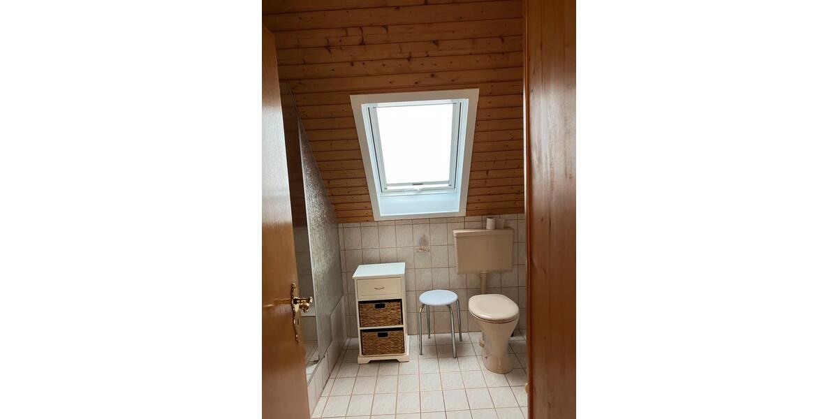 Einfamilienhaus Queidersbach - 7 Zimmer, 150 m&sup2;, 1.500&euro; | Angebot:27619847