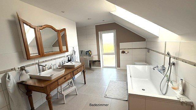 Einfamilienhaus Eisenberg (Pfalz) - 5 Zimmer, 236 m&sup2;, 650.000&euro; | Angebot:26133763