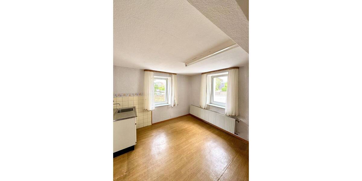 Einfamilienhaus Kaiserslautern Dansenberg - 6 Zimmer, 158 m&sup2;, 249.000&euro; | Angebot:26629247