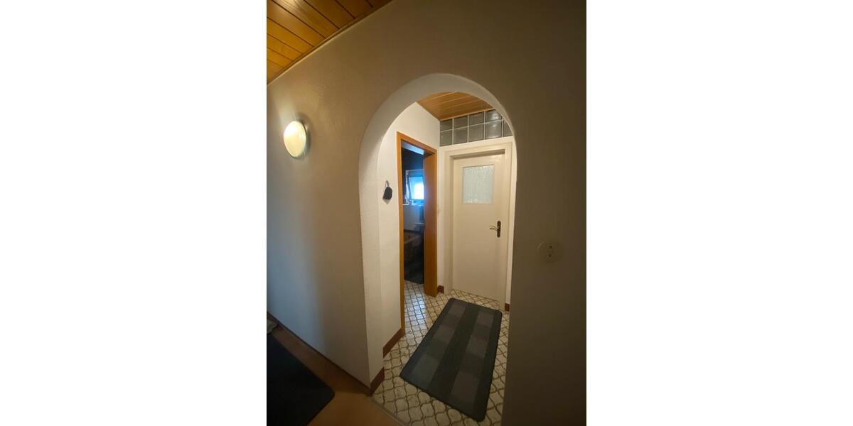 Einfamilienhaus Eisenberg (Pfalz) - 8 Zimmer, 167 m&sup2;, 2.000&euro; | Angebot:24673530