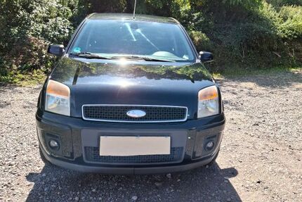 Ford Fusion 201.000 km 2.222 € Wilgartswiesen 76848