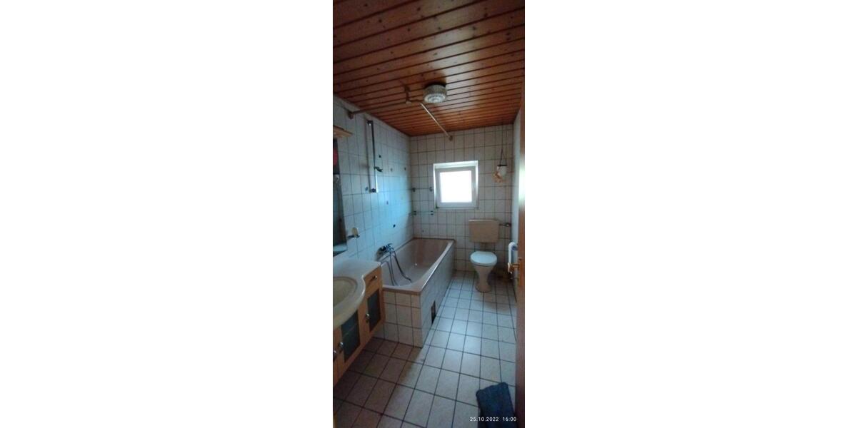 Reihenhaus Queidersbach - 7 Zimmer, 184 m&sup2;, 185.000&euro; | Angebot:26420671