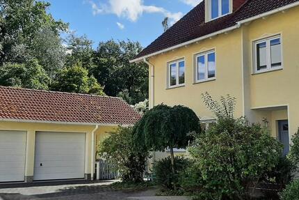 Haus Bad Dürkheim - 7 Zimmer, 217 m&sup2;, 895.000&euro; | Angebot:26279214