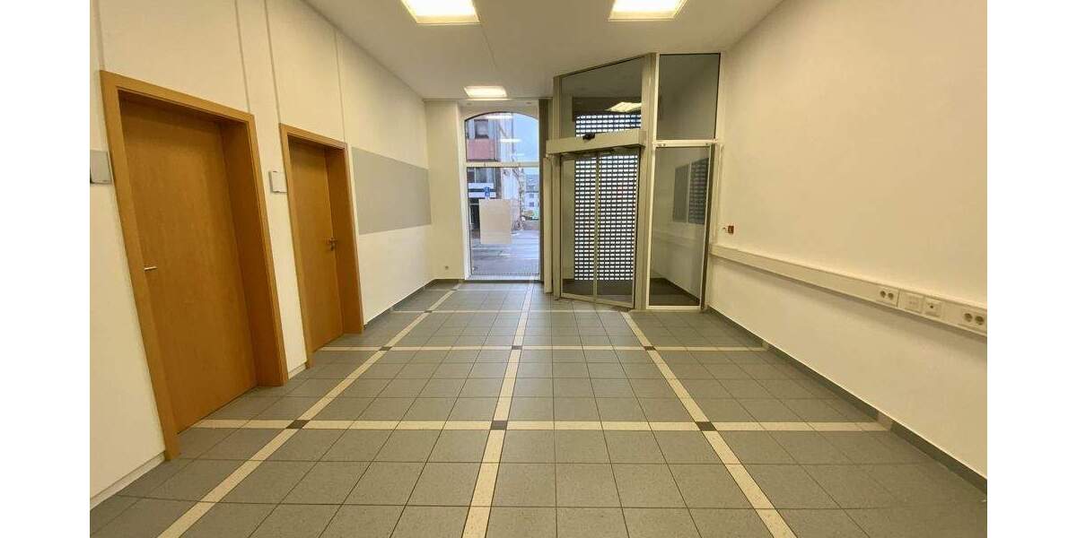 WGH in top Zustand mit Entwicklungspotenzial! zimmer