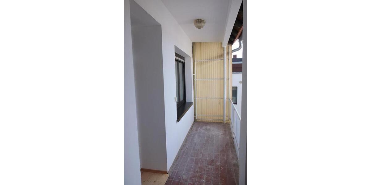 Schöne Maisonettewohnung = Haus im Haus gewerblich geeignet als Mitarbeiter-Unterkunft 7 zimmer