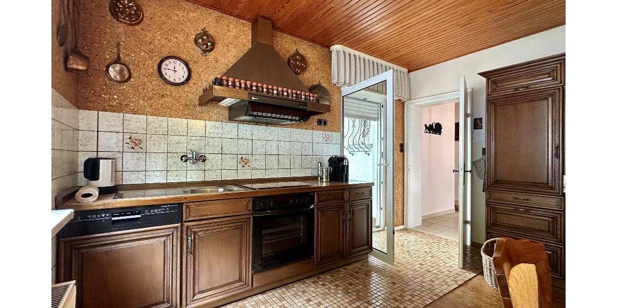 Einfamilienhaus Waldfischbach - 5 Zimmer, 151 m&sup2;, 215.000&euro; | Angebot:26230943