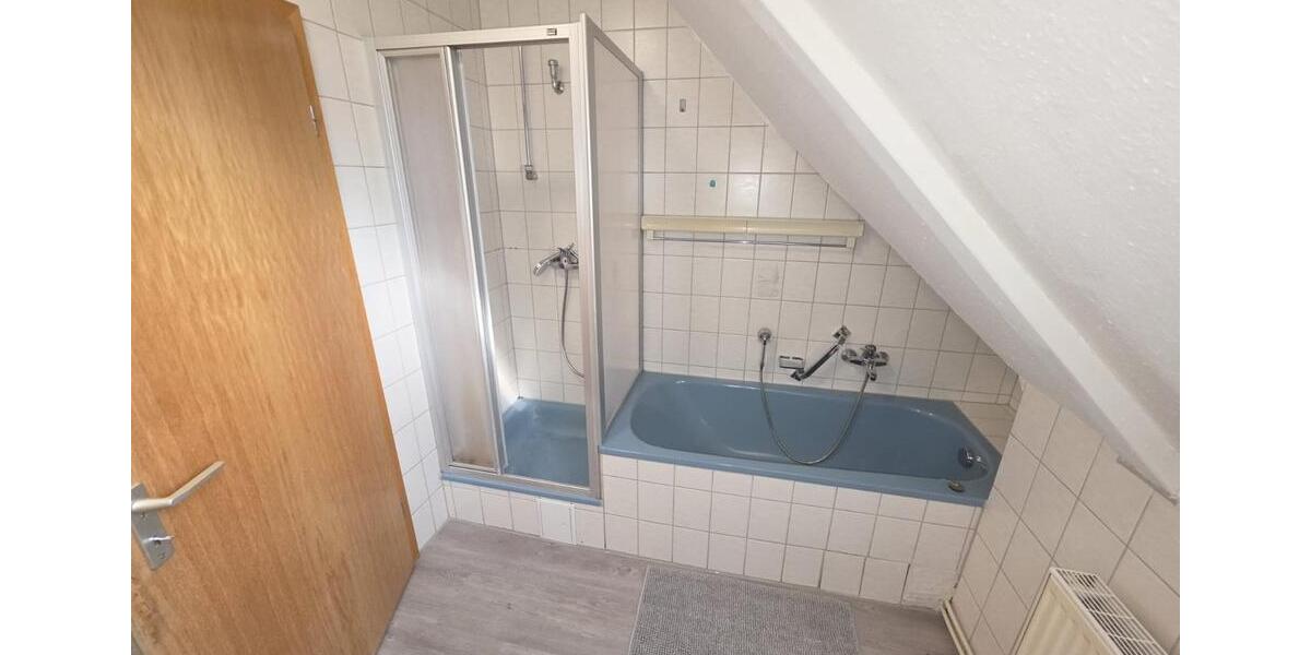 Dachgeschoßwohnung Kusel - 4 Zimmer, 85 m&sup2;, 2.500&euro; | Angebot:25899500