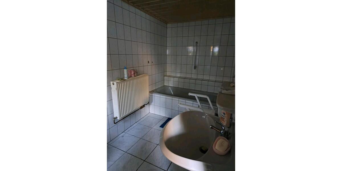 Doppelhaushälfte Gaugrehweiler - 10 Zimmer, 240 m&sup2;, 149.000&euro; | Angebot:25299404