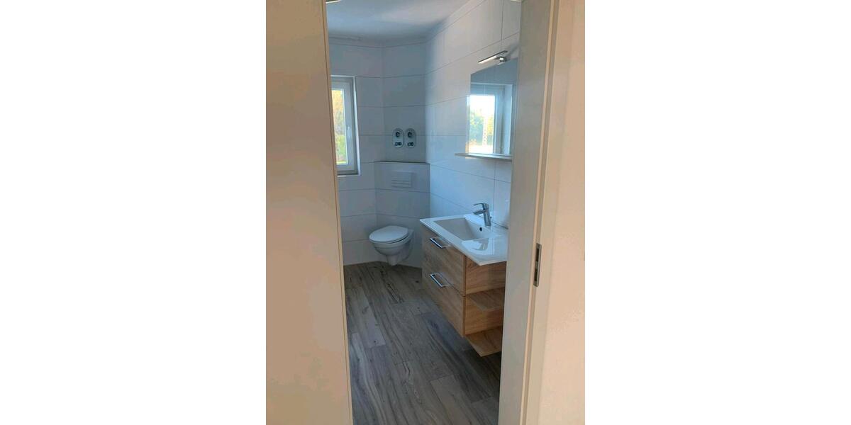 Etagenwohnung Ramstein-Miesenbach Hütschenhausen - 4 Zimmer, 145 m&sup2;, 1.480&euro; | Angebot:24717538