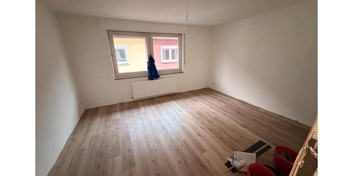 Etagenwohnung Kaiserslautern Betzenberg - 3 Zimmer, 65 m&sup2;, 850&euro; | Angebot:25239082