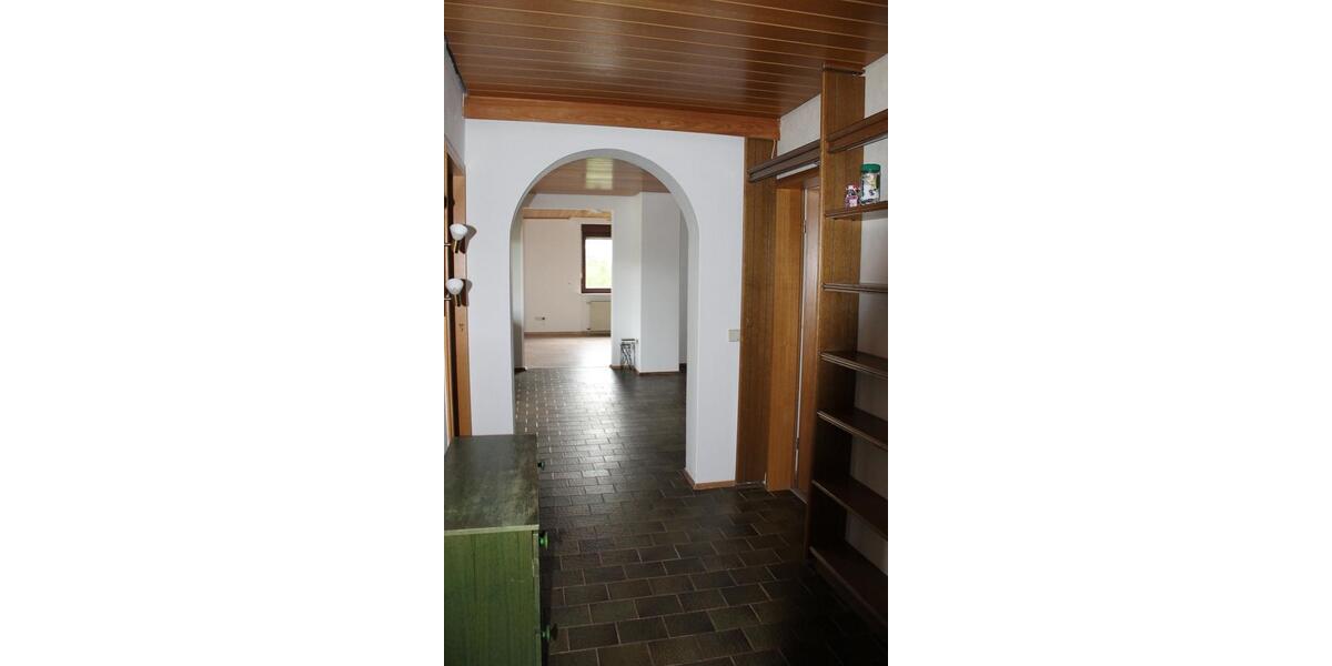 Etagenwohnung Trippstadt - 2 Zimmer, 92 m&sup2;, 730&euro; | Angebot:26647792