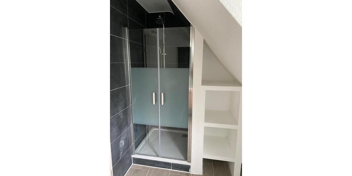 Dachgeschoßwohnung Kaiserslautern Engelshof - 4 Zimmer, 92 m&sup2;, 870&euro; | Angebot:26545233