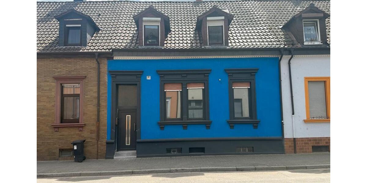 Reihenhaus Kaiserslautern Betzenberg - 8 Zimmer, 100 m&sup2;, 2.000&euro; | Angebot:27702868