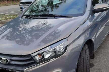 Lada Vesta 25.000 km 9.300 &euro; Kaiserslautern, Stadt 67657