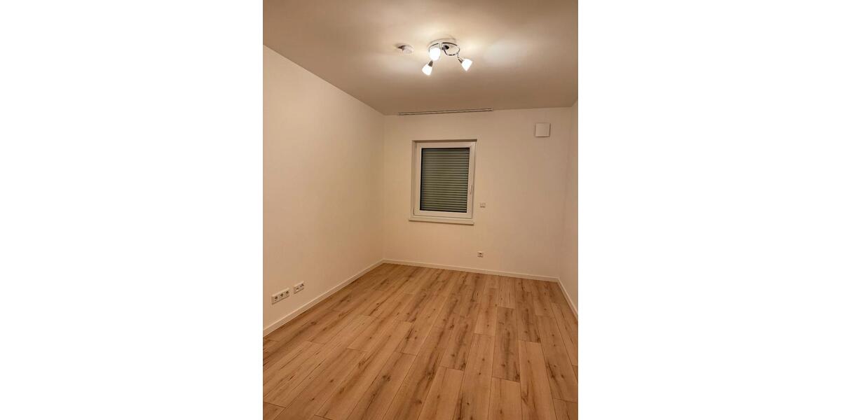 Etagenwohnung Ramstein-Miesenbach Miesenbach - 4 Zimmer, 110 m&sup2;, 1.490&euro; | Angebot:26337516