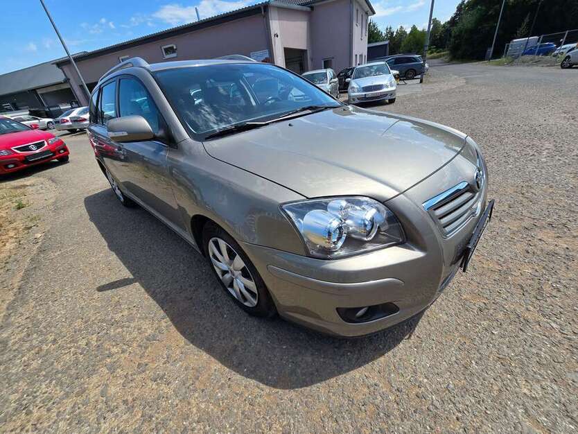 Avensis