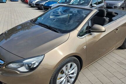 Opel Cascada 164.251 km 7.950 &euro; Lachen-Speyerdorf 67435
