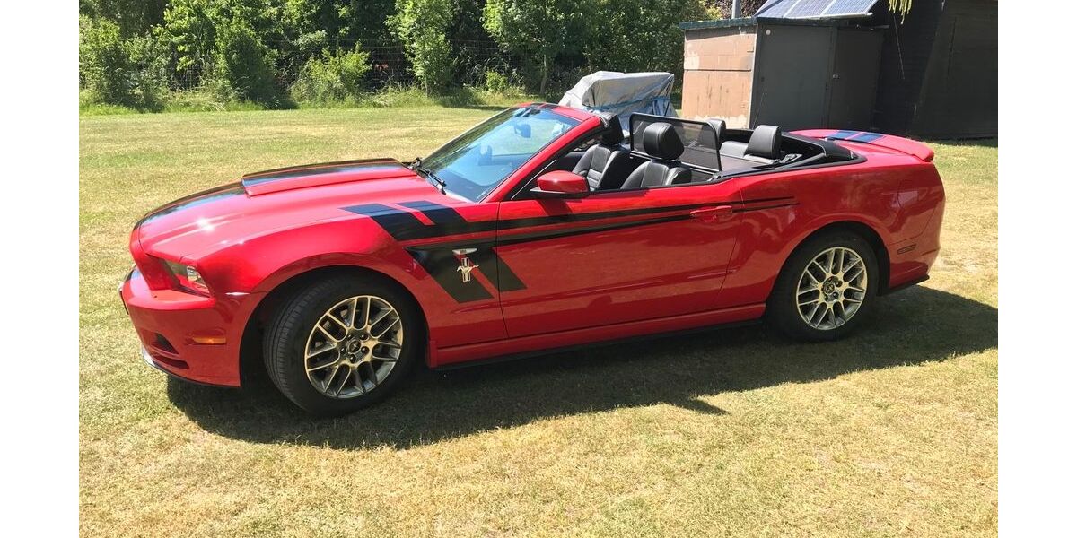 Ford Mustang 121.000 km 16.900 &euro; Lambrecht 67466