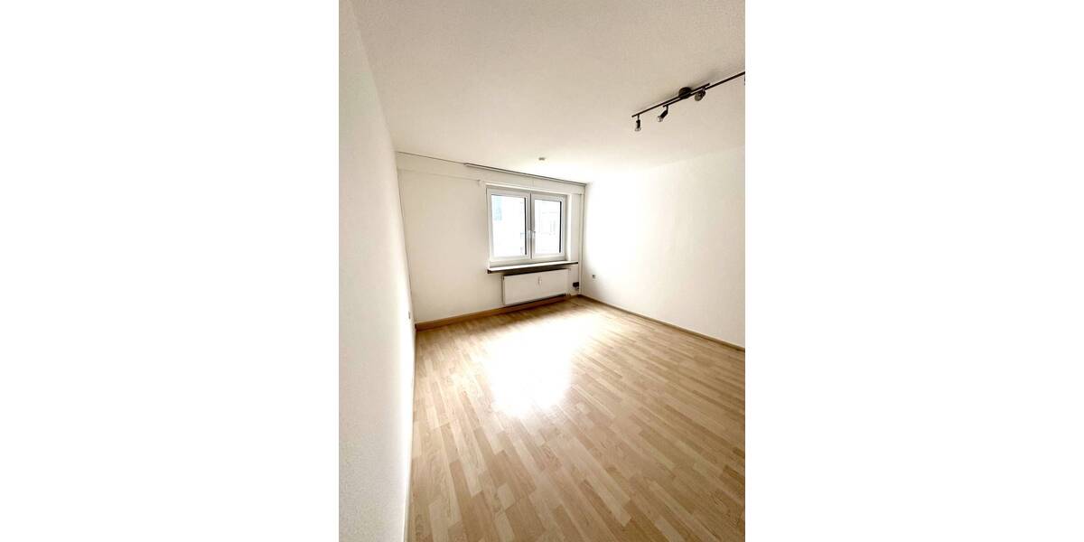 Gewerbeobjekt Kaiserslautern Innenstadt - 6 Zimmer, 1.120&euro; | Angebot:25800234