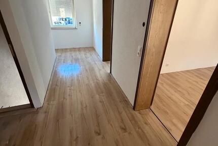 Wohnung Kaiserslautern Engelshof - 3 Zimmer, 80 m&sup2;, 880&euro; | Angebot:26253312