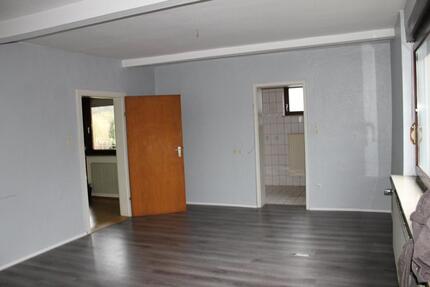 Haus Kaiserslautern Bahnheim - 6 Zimmer, 200 m&sup2;, 350.000&euro; | Angebot:26368374