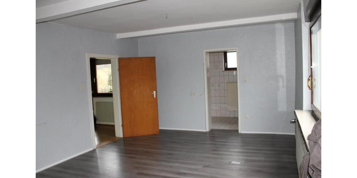 Mehrfamilienhaus, Wohnhaus Kaiserslautern Bahnheim - 6 Zimmer, 200 m&sup2;, 350.000&euro; | Angebot:26368374