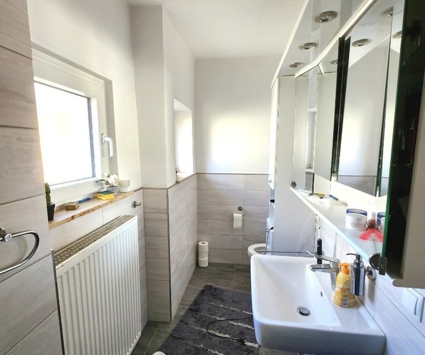 Naturnah & stadtnah: Familienfreundliches Einfamilienhaus in begehrter Lage von Erfenbach 7 zimmer