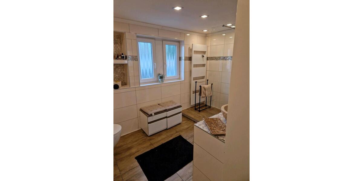 Einfamilienhaus Kaiserslautern Bahnheim - 2 Zimmer, 90 m&sup2;, 1.200&euro; | Angebot:26249148