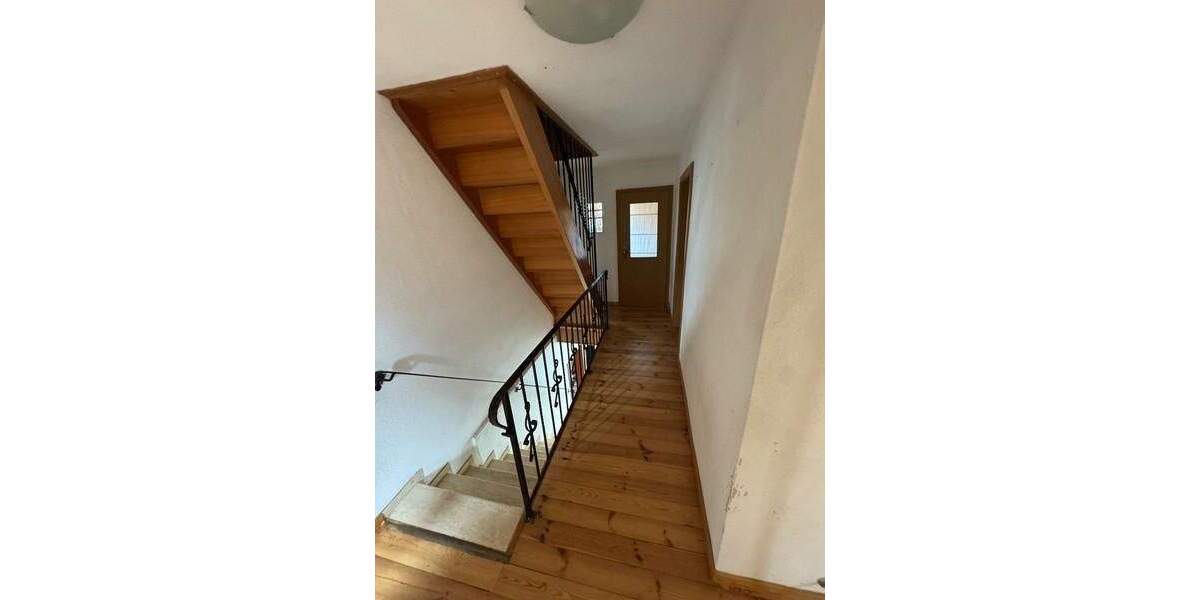Einfamilienhaus Kaiserslautern Morlautern - 7 Zimmer, 180 m&sup2;, 349.000&euro; | Angebot:25775819