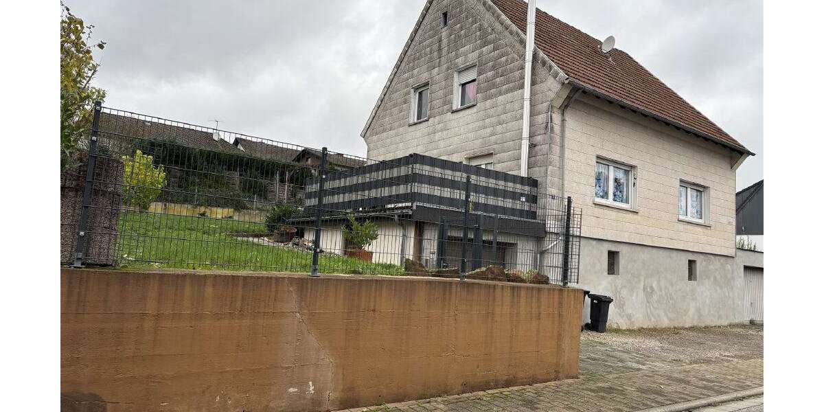 Haus zum Kaufen in Schönenberg-Kübelberg 238.000 € 140 m² 6 zimmer