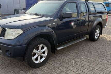 Nissan Navara 249.765 km 7.734 &euro; Bad Dürkheim 67098