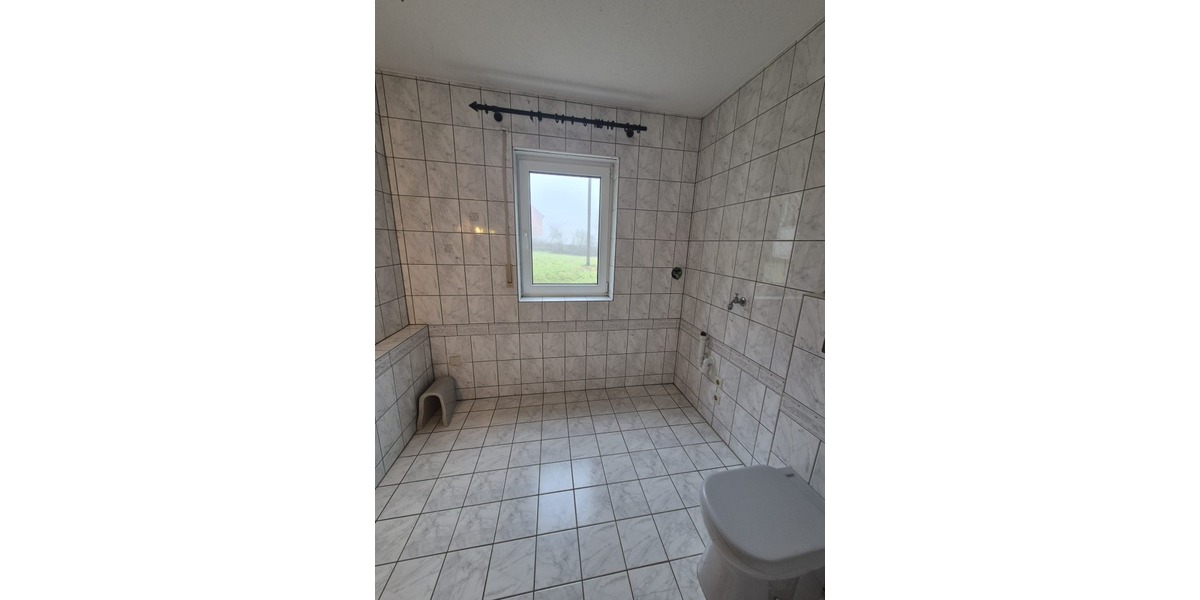 Helle, erschwingliche 3-Zimmer-EG-Wohnung mit Terrasse und hohem Erholungswert in Heiligenmoschel - Erdgeschoßwohnung Heiligenmoschel | Angebot:24393389