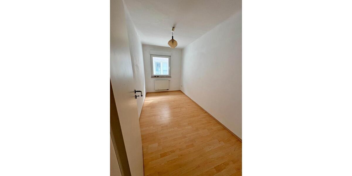 Einfamilienhaus Bad Dürkheim Leistadt - 11 Zimmer, 245 m&sup2;, 445.000&euro; | Angebot:26545135