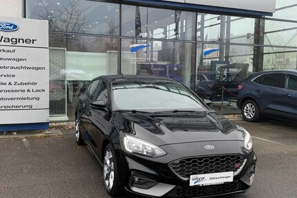 Ford Focus 64.000 km 22.930 &euro; Pirmasens 66953