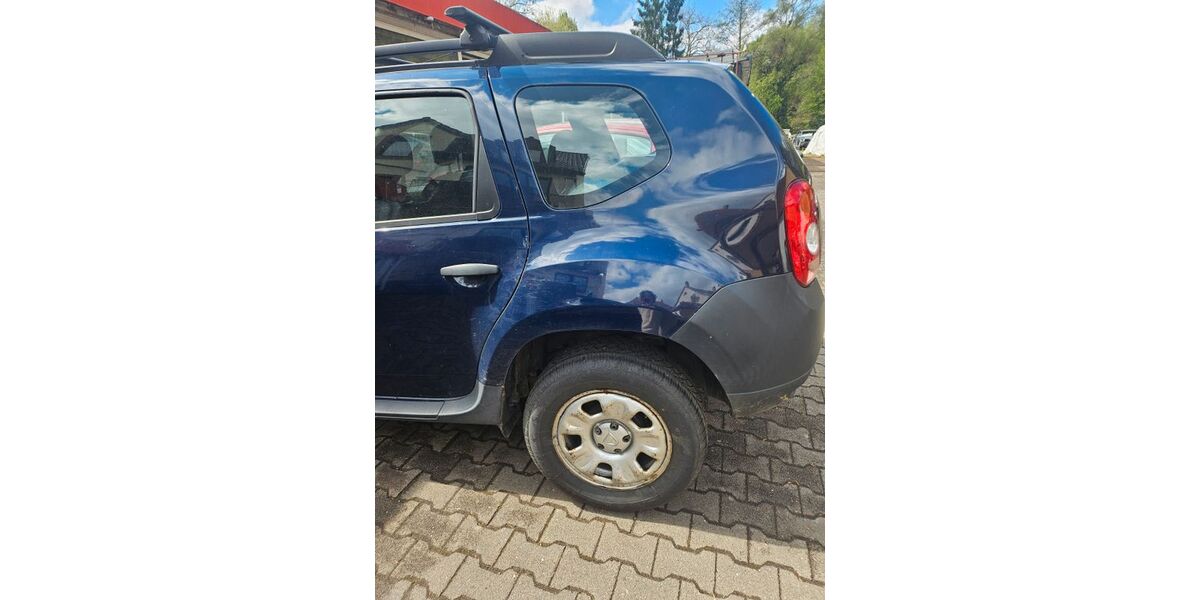 Dacia Duster 182.000 km 3.800 &euro; Eisenberg 67304