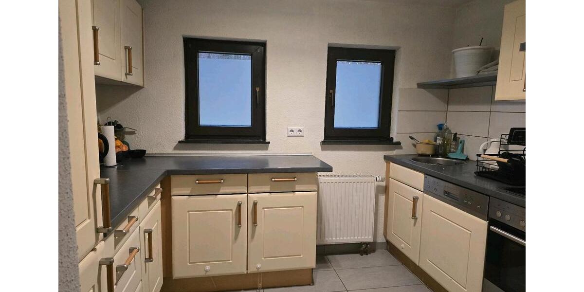 Etagenwohnung Hermersberg - 3 Zimmer, 120 m&sup2;, 1.200&euro; | Angebot:25398590